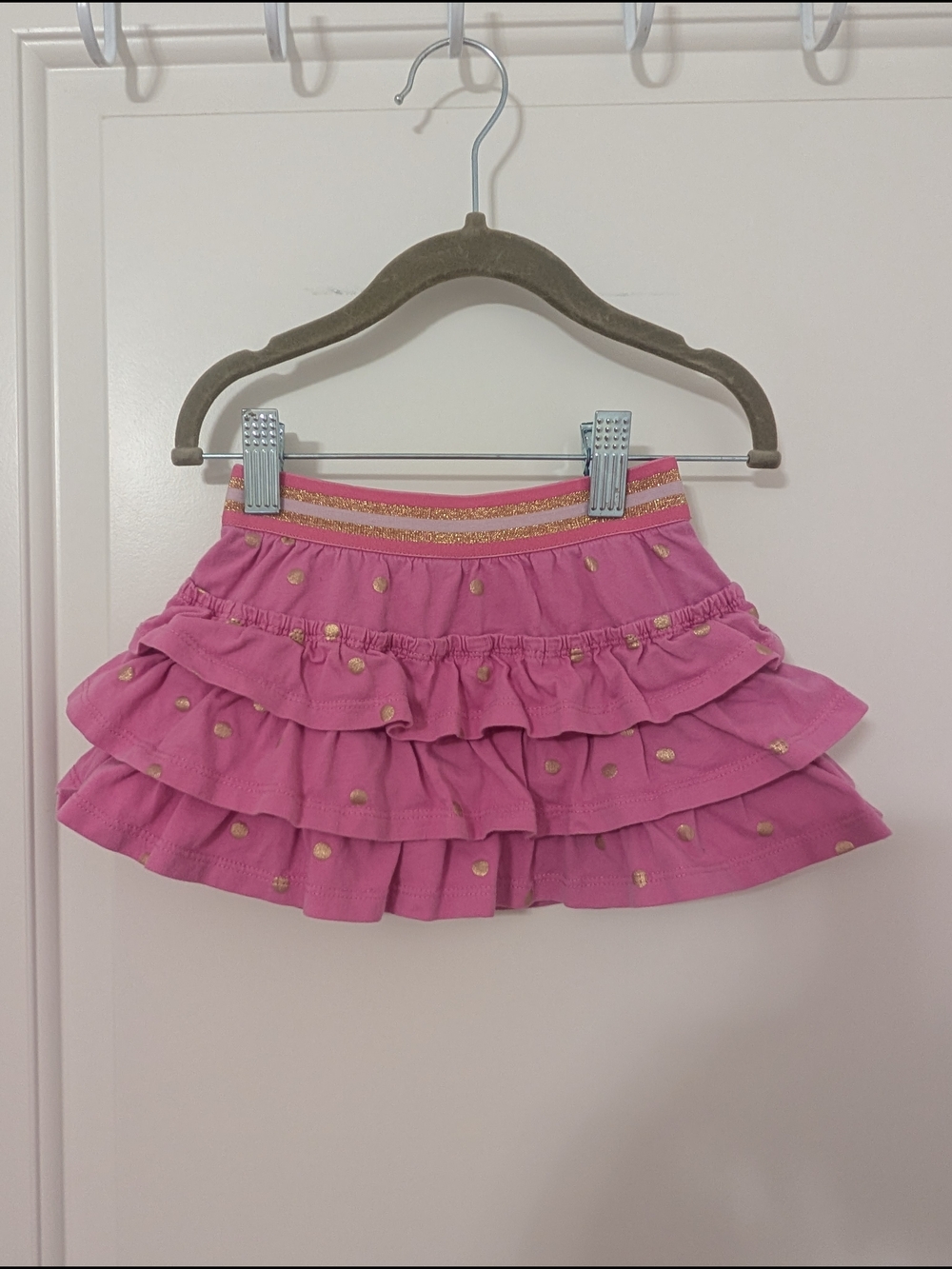 💥3/$24 Mini Boden Pink Ruffle‎ Skort with Gold Dots Size 2-3